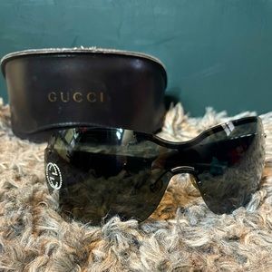 Gucci sunglasses